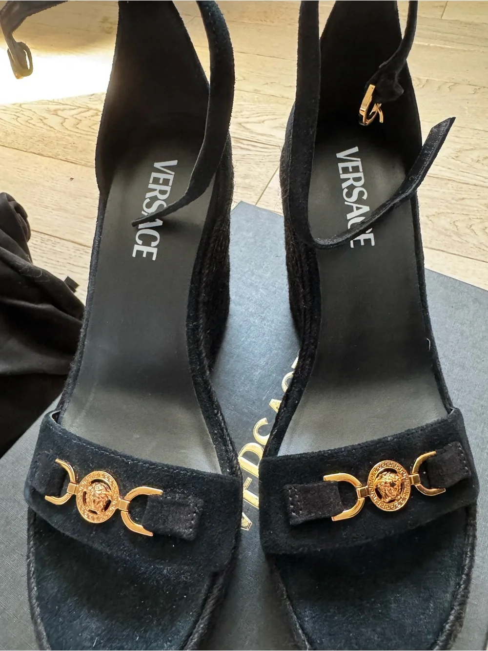 Versace elegant black